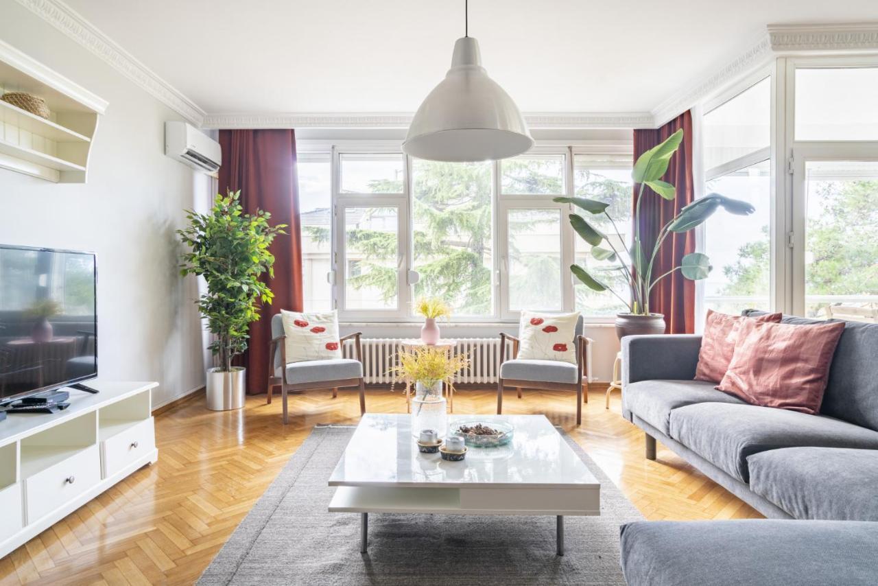 Spacious Flat Near Caddebostan Coast Lejlighed Istanbul Eksteriør billede